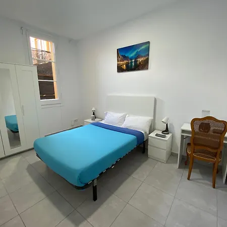 Habitacion Para Tu Estadia Corta En Bcn *