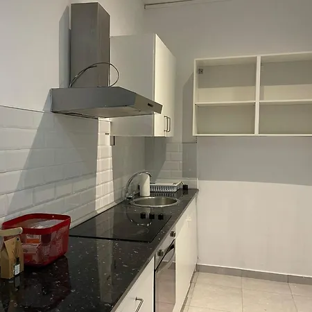 Habitacion Para Tu Estadia Corta En Bcn Apartamento